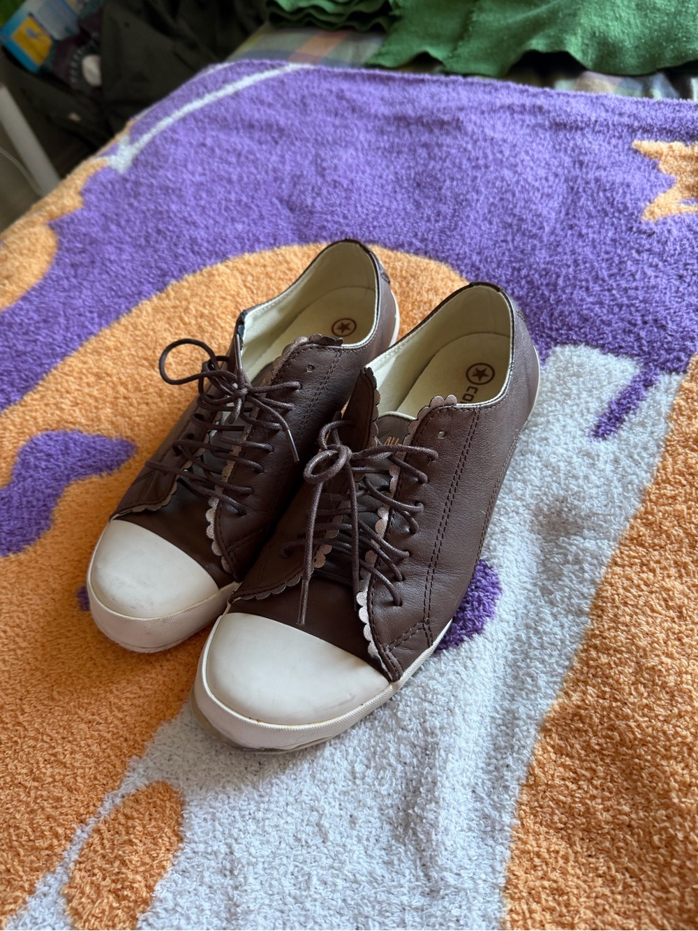 Women’s Size 10 Rare Brown Scalloped Leather Converse All Stars
